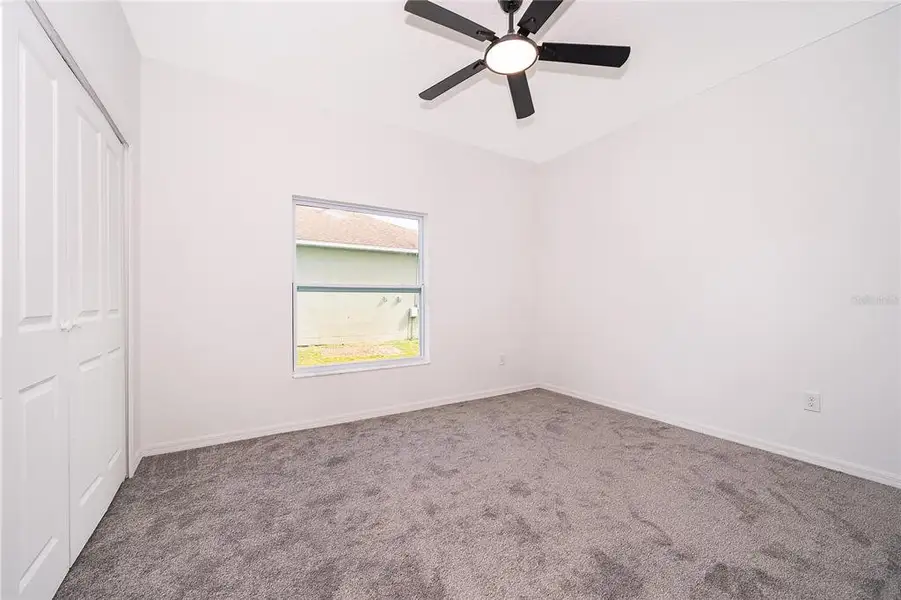 Spacious, unfurnished interior of a new home in , Kissimmee (Image 15).