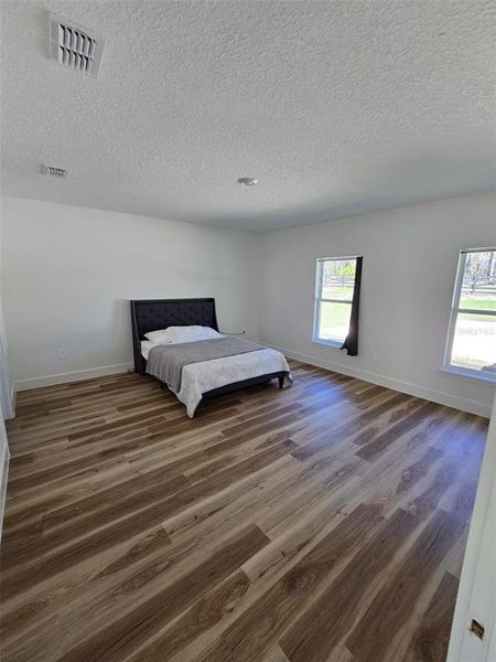Spacious, unfurnished interior of a new home in , Morriston (Image 10).