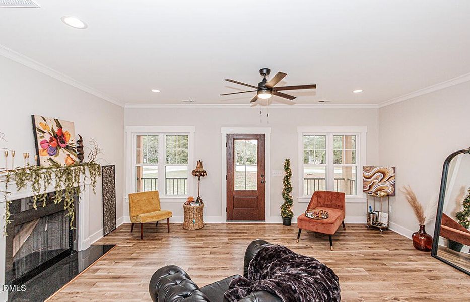 0018-IMG_0019 0018-IMG_0019