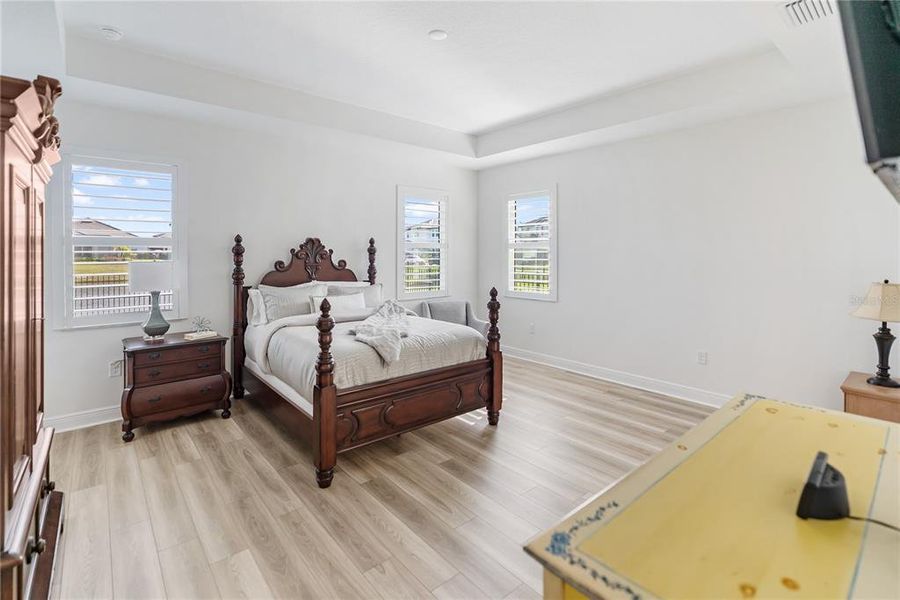 Furnished interior view inside a new home in Sweetwater at Lakewood Ranch, Bradenton (Image 56). Furnished interior view inside a new home in Sweetwater at Lakewood Ranch, Bradenton (Image 56).
