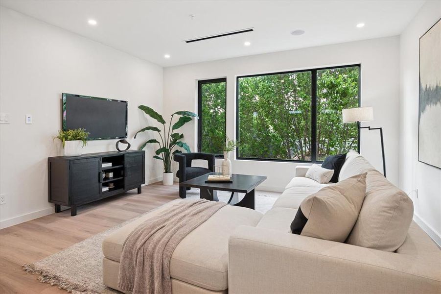 Furnished interior view inside a new home in , Dallas (Image 18).