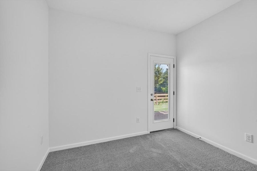Spacious, unfurnished interior of a new home in Rosewood Farm, Lawrenceville (Image 38).