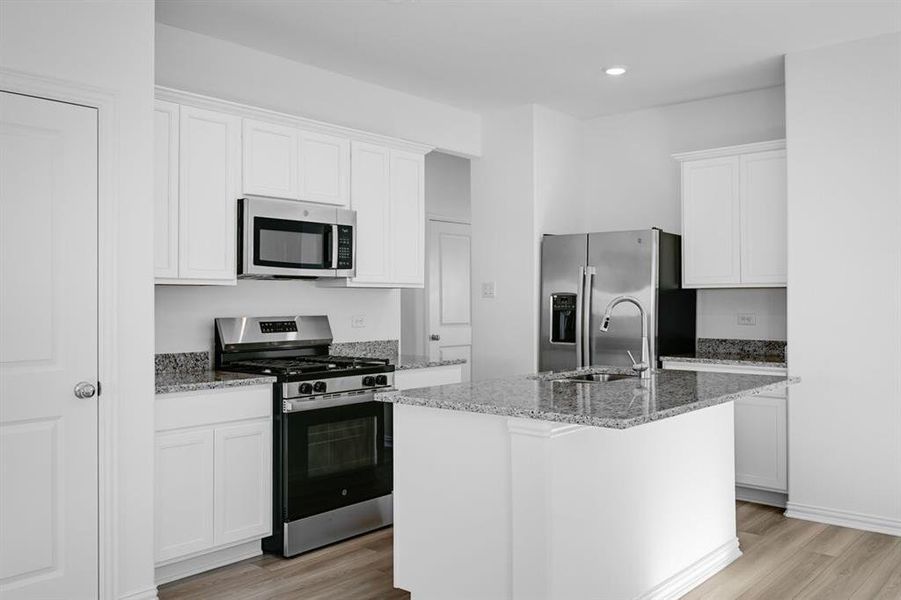 2779 Kyle Drive ~ Ready Now!