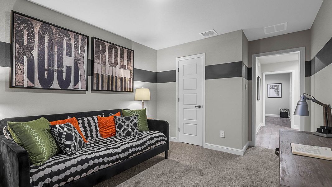 Furnished interior view inside a new home in Sandstone Estates, Granbury (Image 24). Furnished interior view inside a new home in Sandstone Estates, Granbury (Image 24).