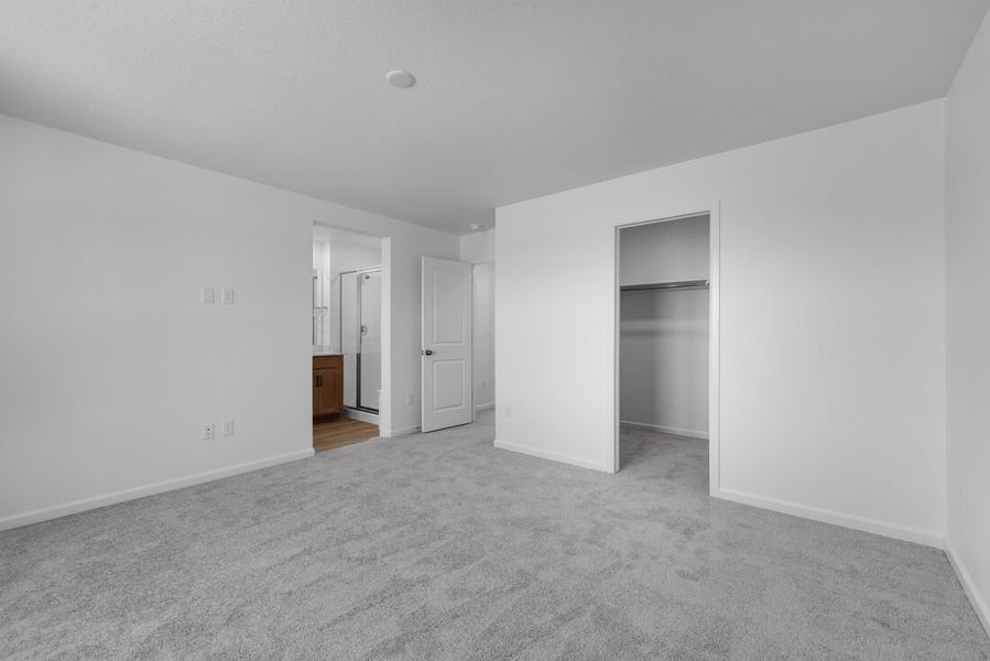 Spacious, unfurnished interior of a new home in Farmlore, Brighton (Image 15).