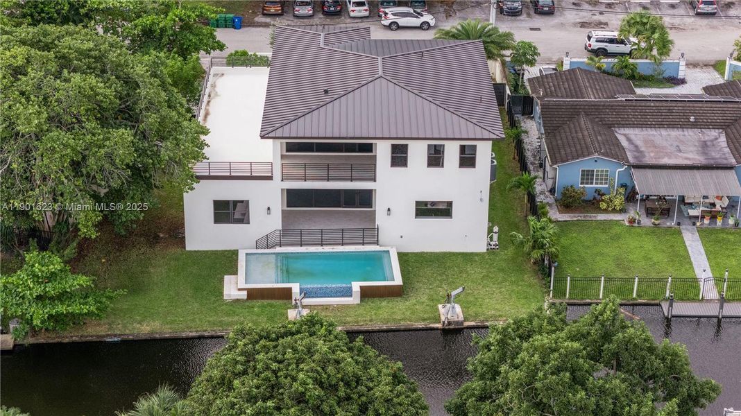 Image 80 of a home in .