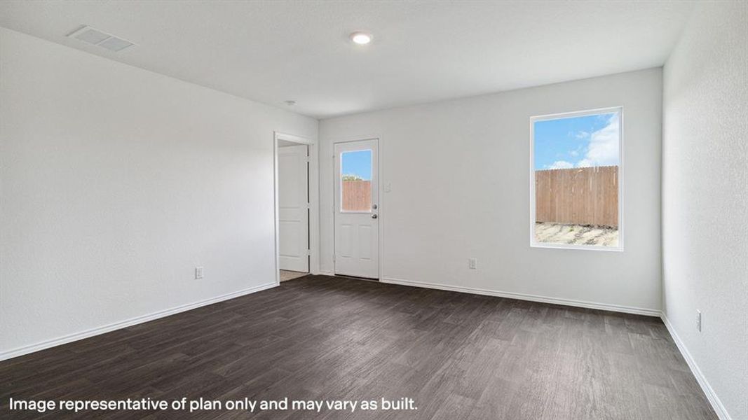 Spacious, unfurnished interior of a new home in Asher Oaks, Bonham (Image 11).