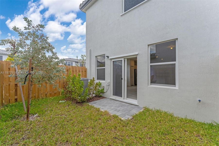 Exterior details and patio area of a home in , Florida City (Image 4).