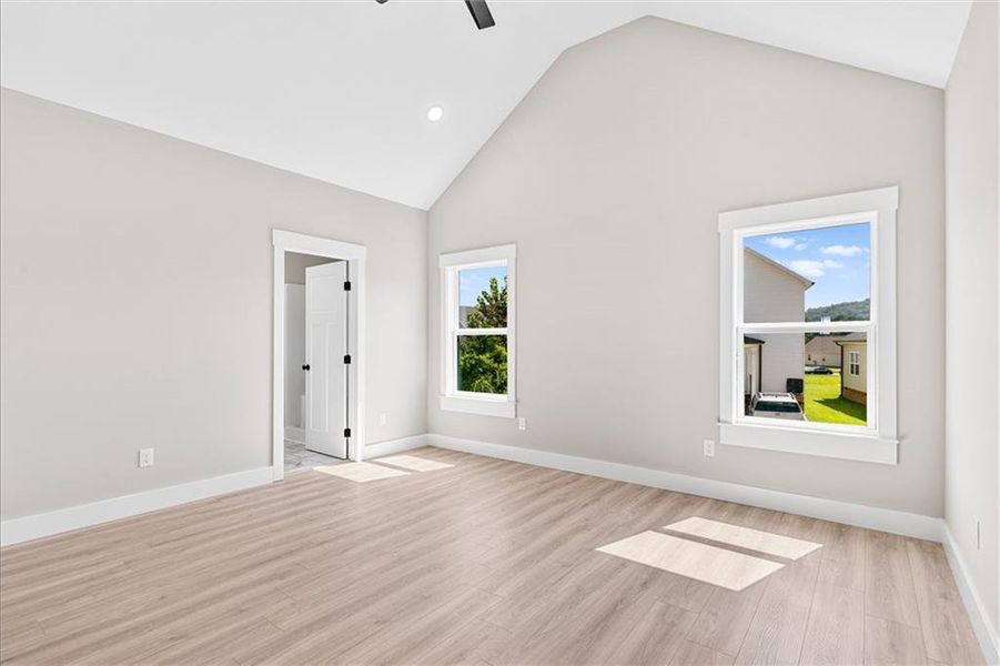 Spacious, unfurnished interior of a new home in , Dalton (Image 17).