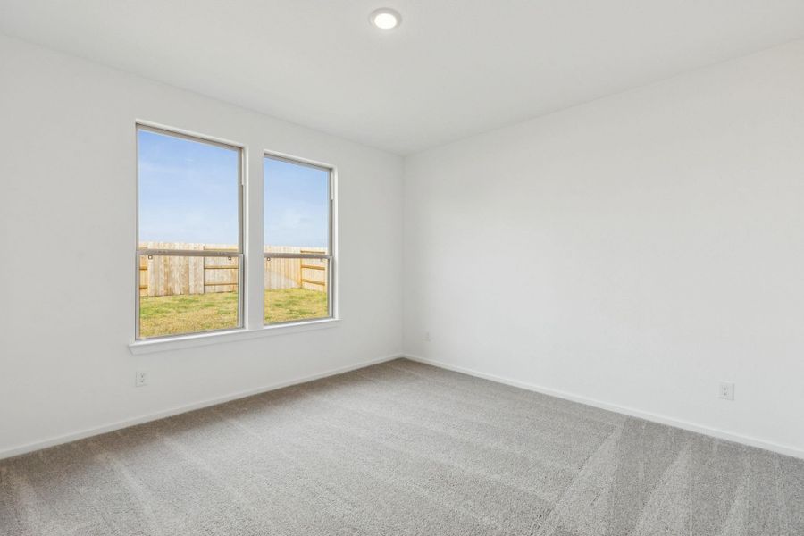 Spacious, unfurnished interior of a new home in River Ranch, Dayton (Image 18).