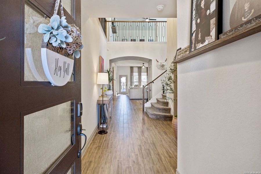 Furnished interior view inside a new home in Davis Ranch, San Antonio (Image 37). Furnished interior view inside a new home in Davis Ranch, San Antonio (Image 37).