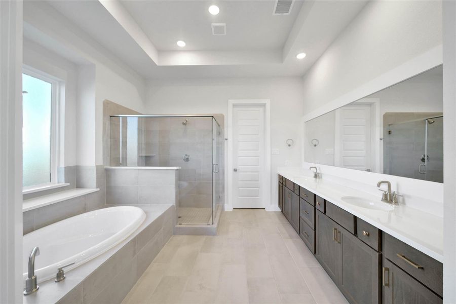 Furnished interior view inside a new home in Magnolia Bend, Rosharon (Image 15).