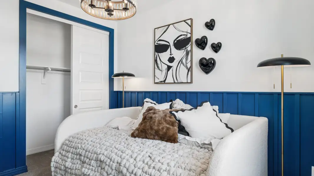 Furnished interior view inside a new home in El Cidro, Goodyear (Image 37).