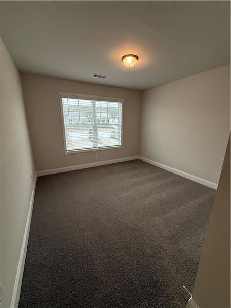 Spacious, unfurnished interior of a new home in , Gainesville (Image 22).