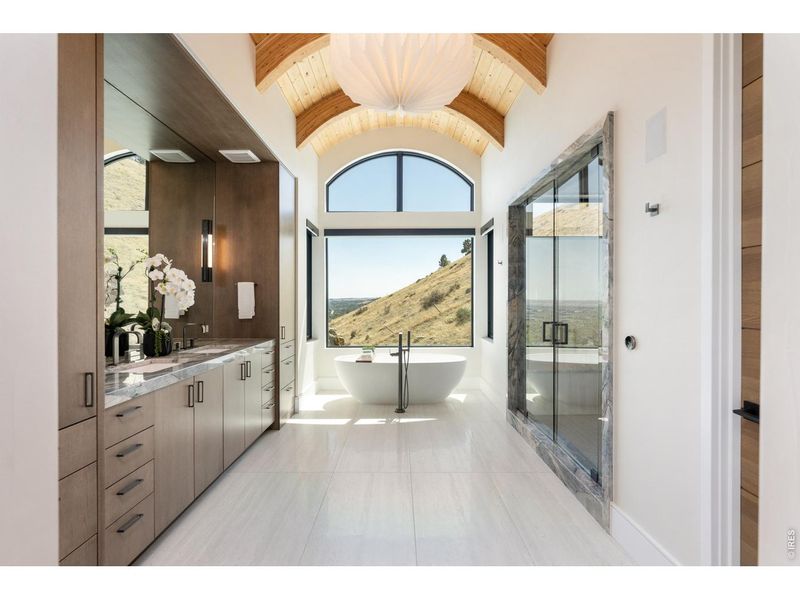 Furnished interior view inside a new home in , Boulder (Image 12).