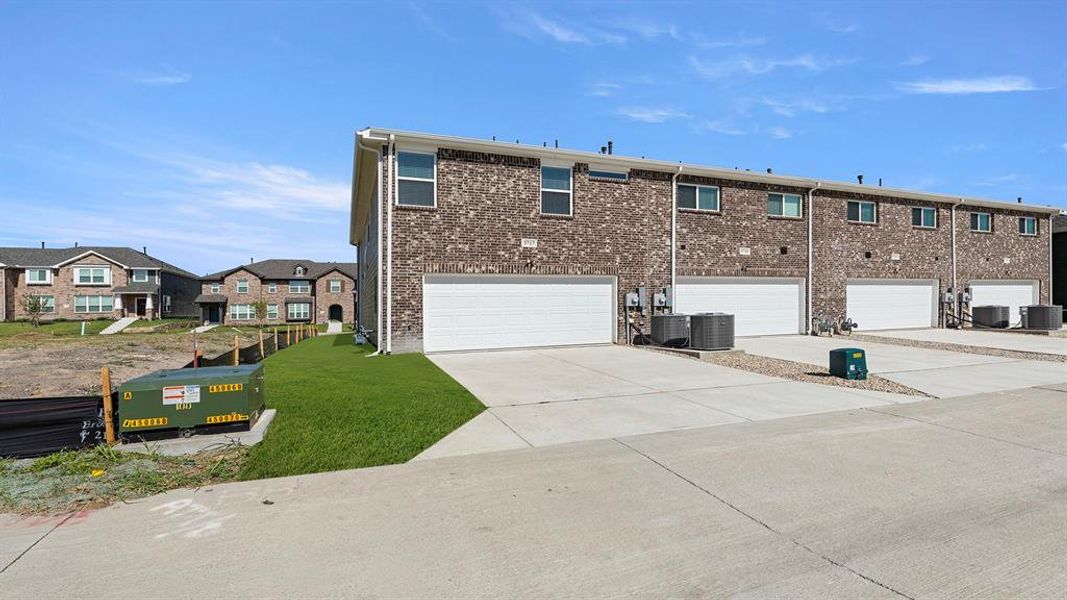 27. 3717 Star Mesa - Back (2)