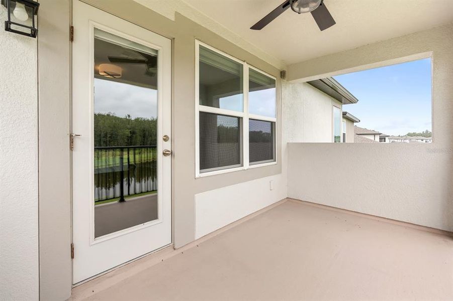 Exterior details and patio area of a home in , Tampa (Image 40).