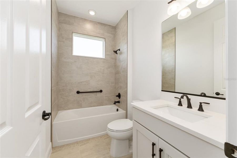 Furnished interior view inside a new home in , Ocala (Image 13).