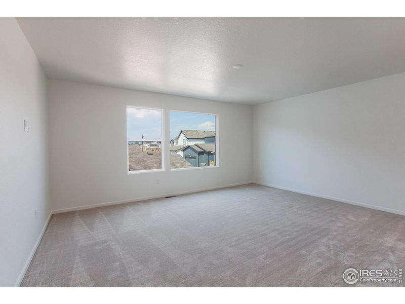 Spacious, unfurnished interior of a new home in Trailside Story Collection - Single Family Homes, Timnath (Image 17).