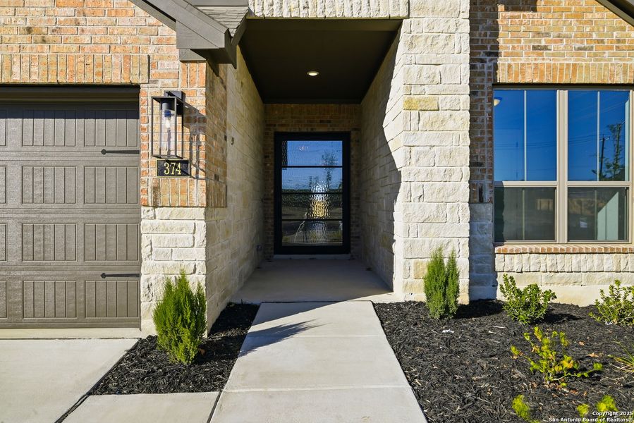 Exterior details and patio area of a home in Haby Hill 50s, San Antonio (Image 27). Exterior details and patio area of a home in Haby Hill 50s, San Antonio (Image 27).