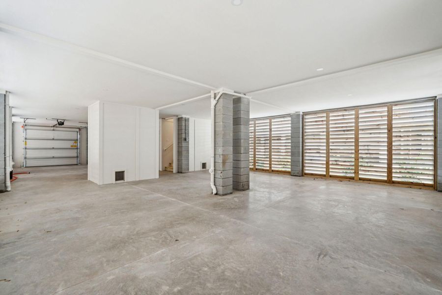 Spacious, unfurnished interior of a new home in , Mount Pleasant (Image 64).