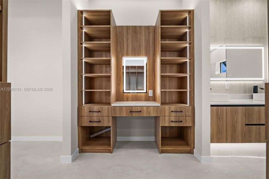Furnished interior view inside a new home in , Cape Coral (Image 6).