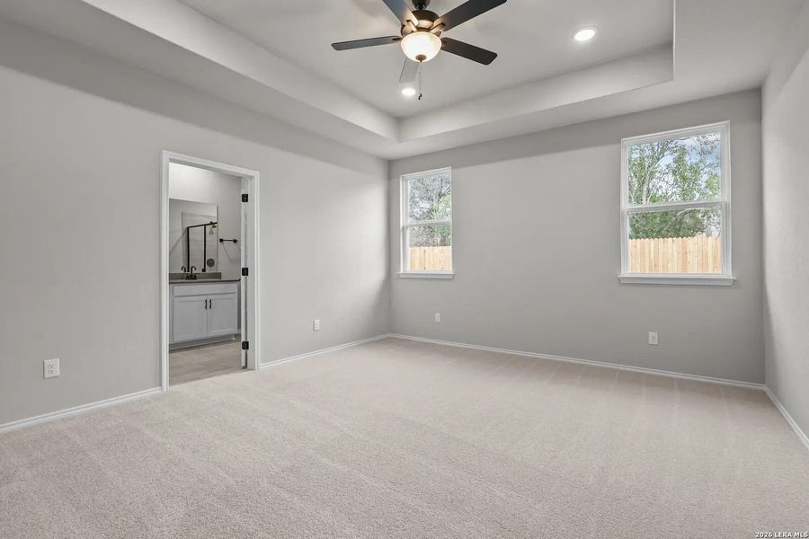 Spacious, unfurnished interior of a new home in Comanche Ridge, San Antonio (Image 25). Spacious, unfurnished interior of a new home in Comanche Ridge, San Antonio (Image 25).