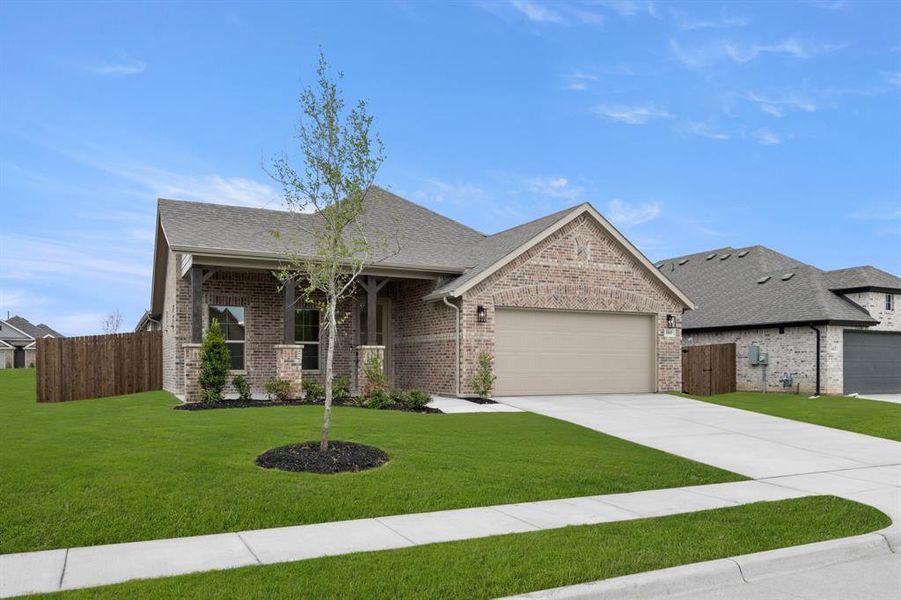 1009 Stonehaven- Front-3
