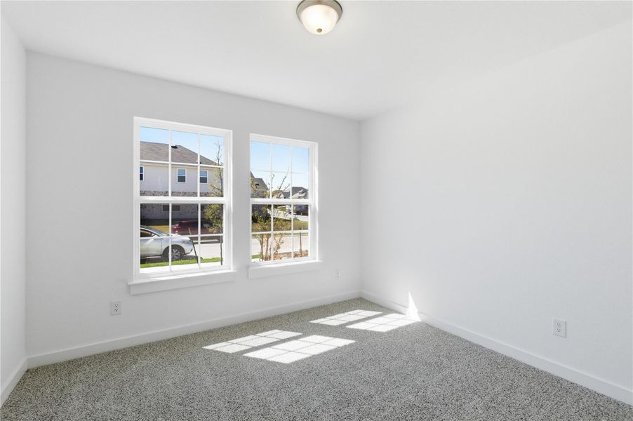 Spacious, unfurnished interior of a new home in Hunters Glen, Jarrell (Image 24).