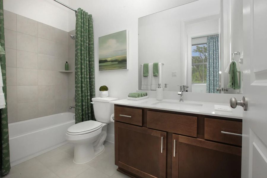 Westheimer Full Bathroom