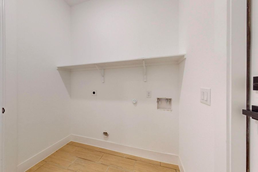 Laundry area Laundry area