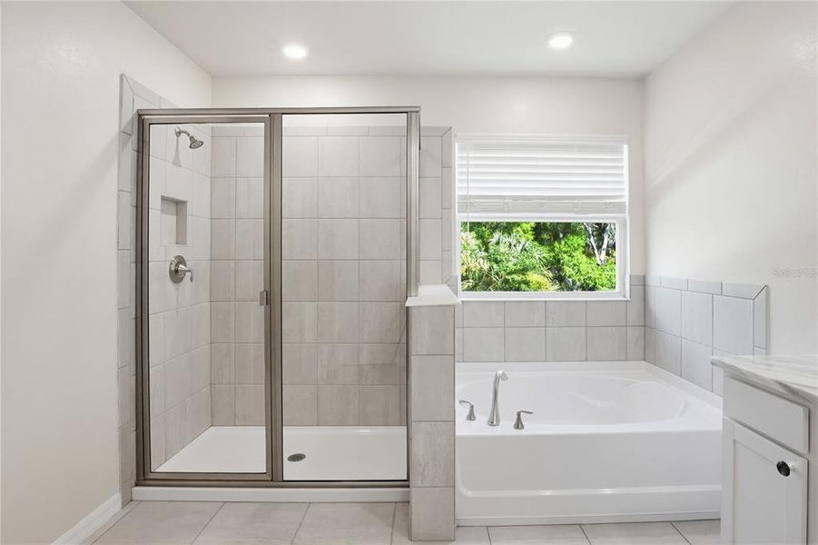 Furnished interior view inside a new home in Coddington, Bradenton (Image 12).