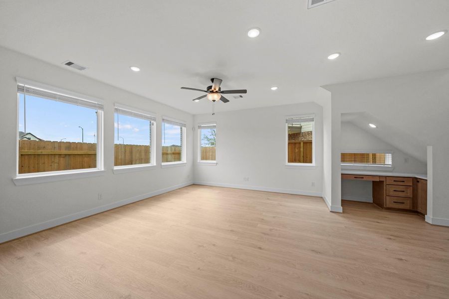 Spacious, unfurnished interior of a new home in , Katy (Image 22). Spacious, unfurnished interior of a new home in , Katy (Image 22).