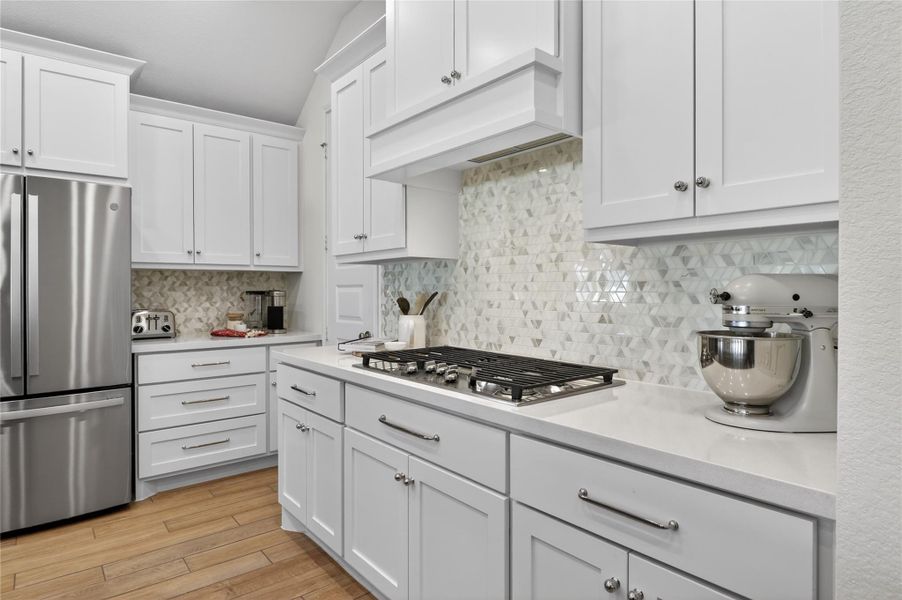 Furnished interior view inside a new home in Wolf Ranch, Georgetown (Image 7).