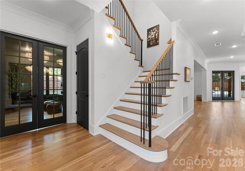 Spacious, unfurnished interior of a new home in , Charlotte (Image 23).