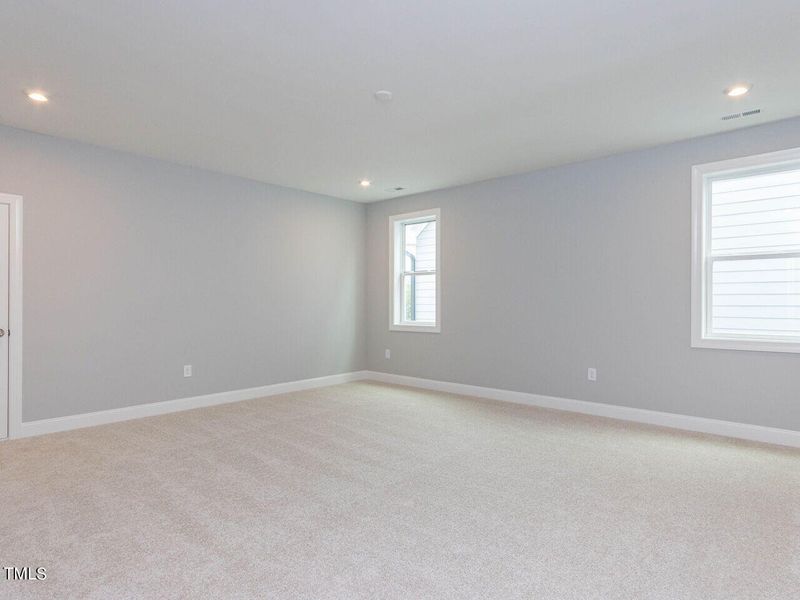 028-1280x960-bonus-room