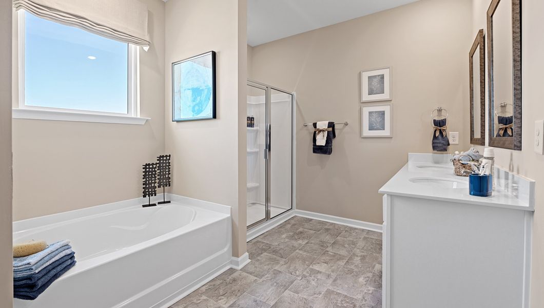 Furnished interior view inside a new home in Woodglen, Piedmont (Image 25).