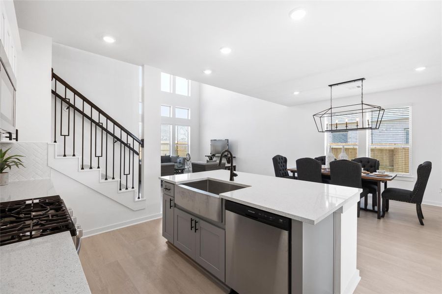 Furnished interior view inside a new home in Kendall Lakes, Alvin (Image 17).