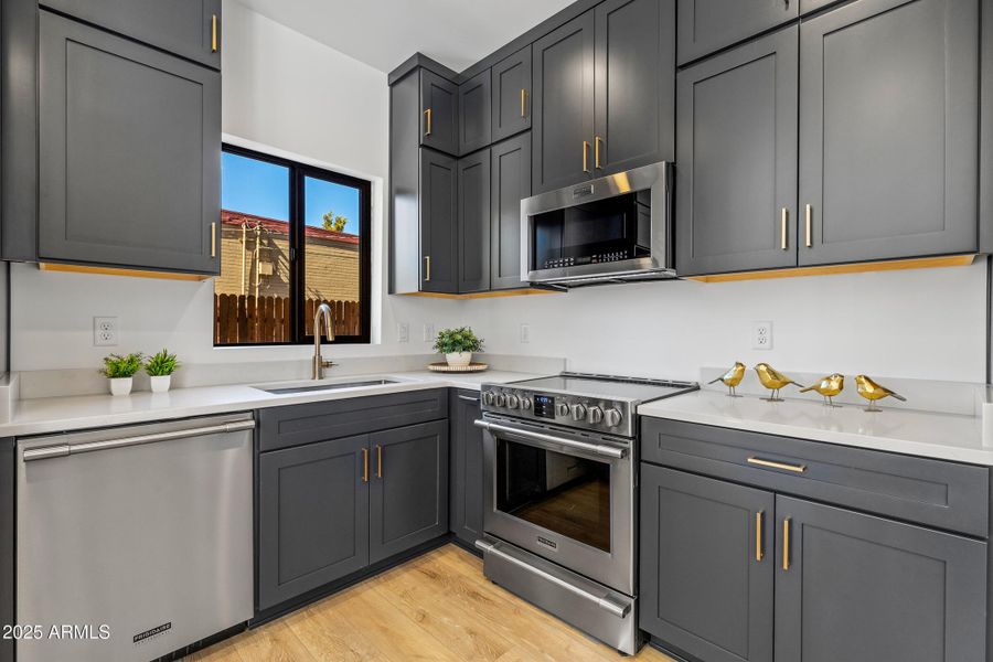 302 W Oak Ave Lot 11-22