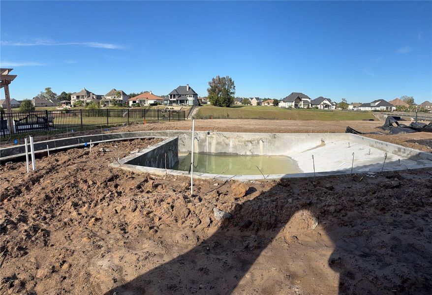 Beachfront entry pool with lazy river and hot tub! Beachfront entry pool with lazy river and hot tub!