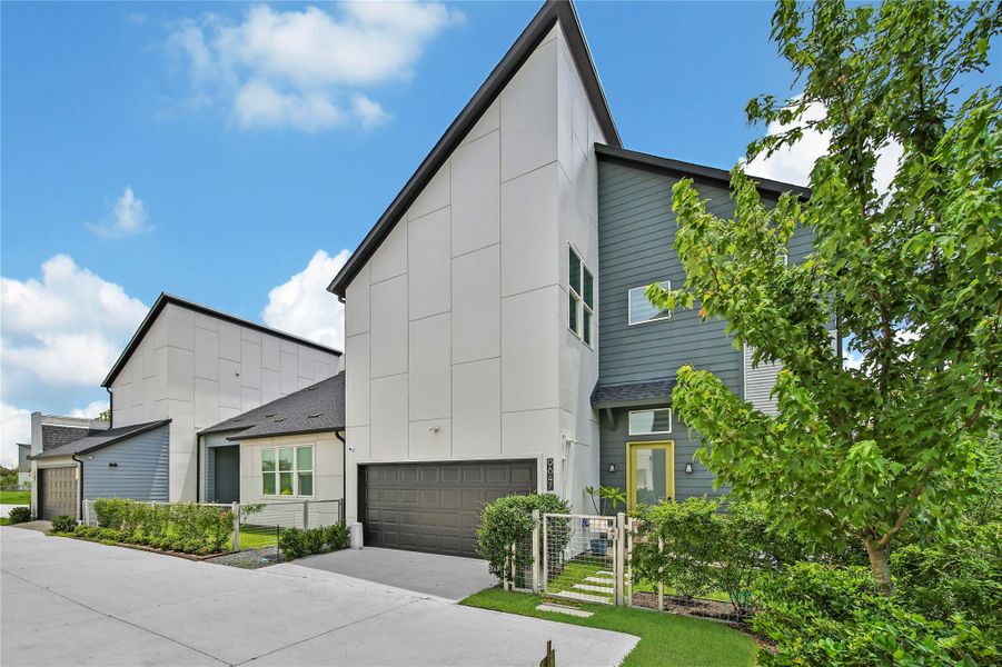 Front exterior of a new home in , Houston, TX, highlighting curb appeal (Image 2). Front exterior of a new home in , Houston, TX, highlighting curb appeal (Image 2).