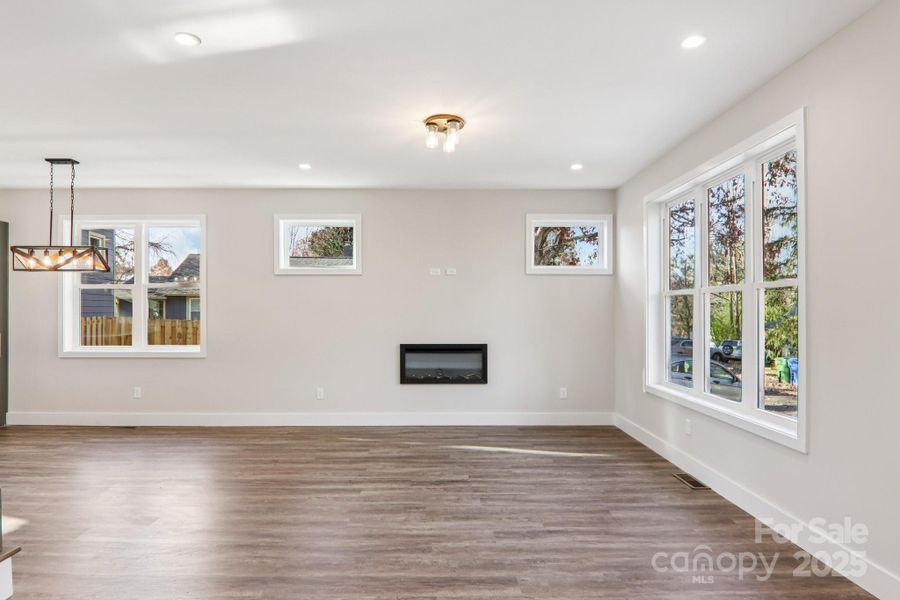Spacious, unfurnished interior of a new home in , Asheville (Image 15).