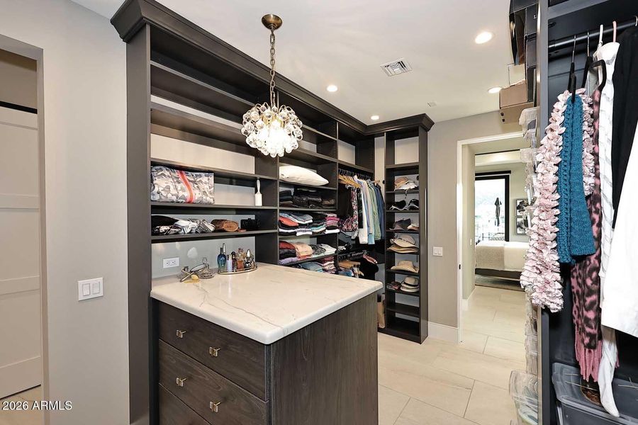 Primary Bedroom-Closet3