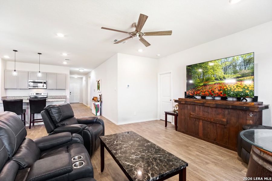 Furnished interior view inside a new home in Swenson Heights, Seguin (Image 10).