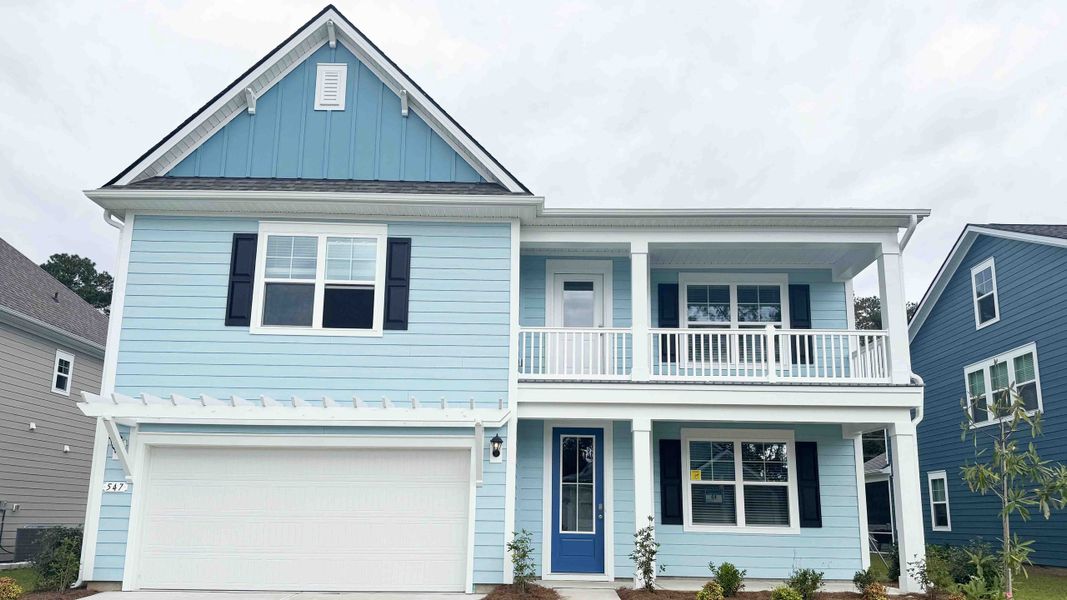 Image 14 of a home in Heron Pointe.