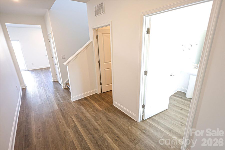 Spacious, unfurnished interior of a new home in , Denver (Image 16).
