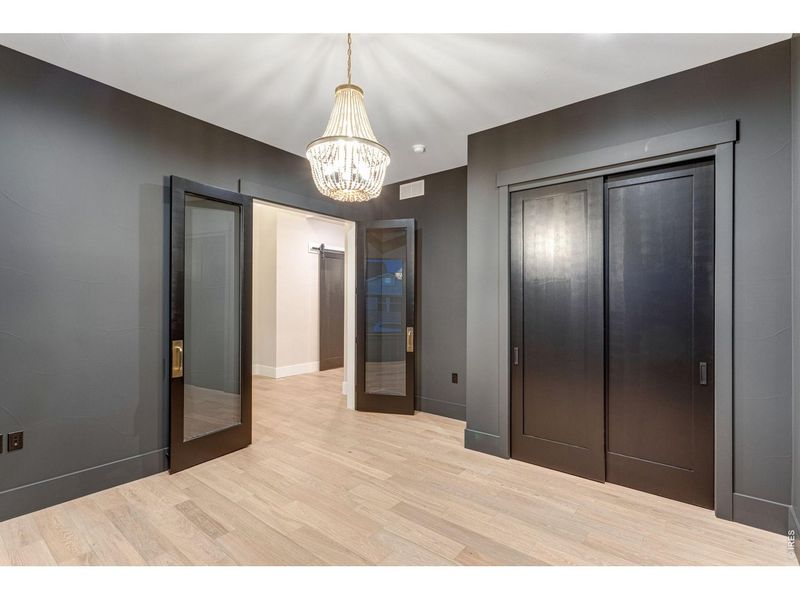 Spacious, unfurnished interior of a new home in , Windsor (Image 40).
