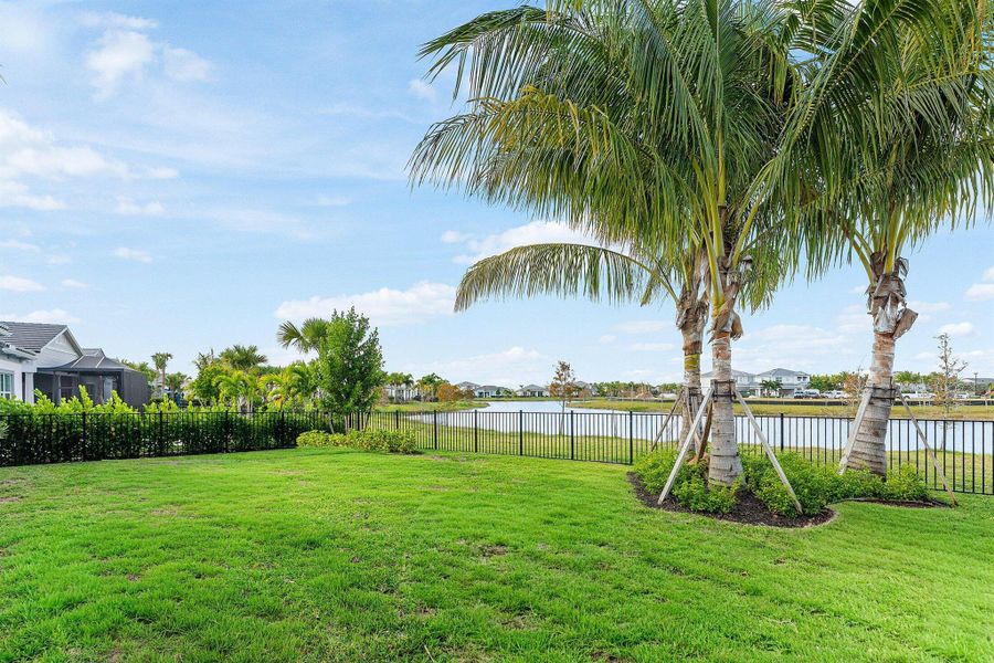 Natural landscape and outdoor views near Avondale at Avenir in Palm Beach Gardens (Image 55).
