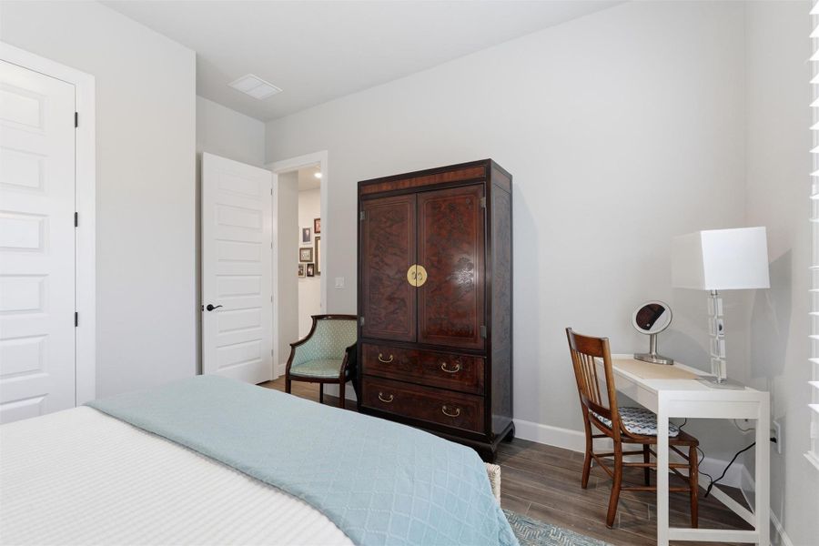 Second bedroom alternative picture Second bedroom alternative picture