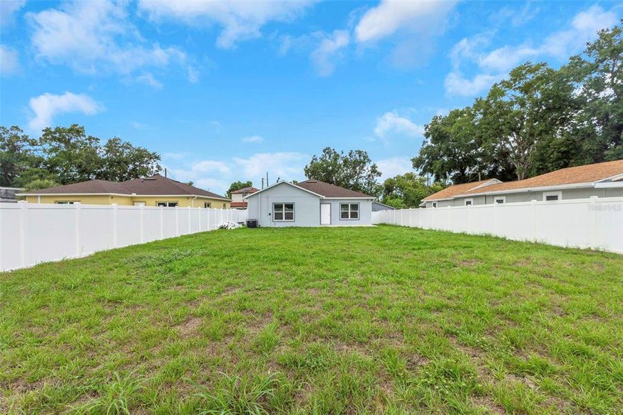 Front exterior of a new home in , Tampa, FL, highlighting curb appeal (Image 22).